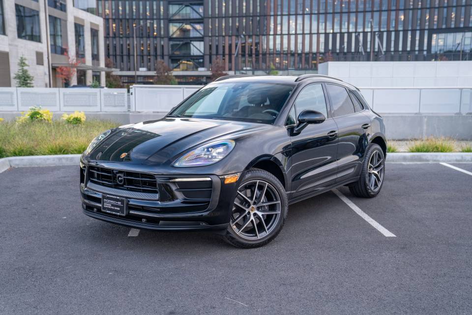 2026 Porsche Macan