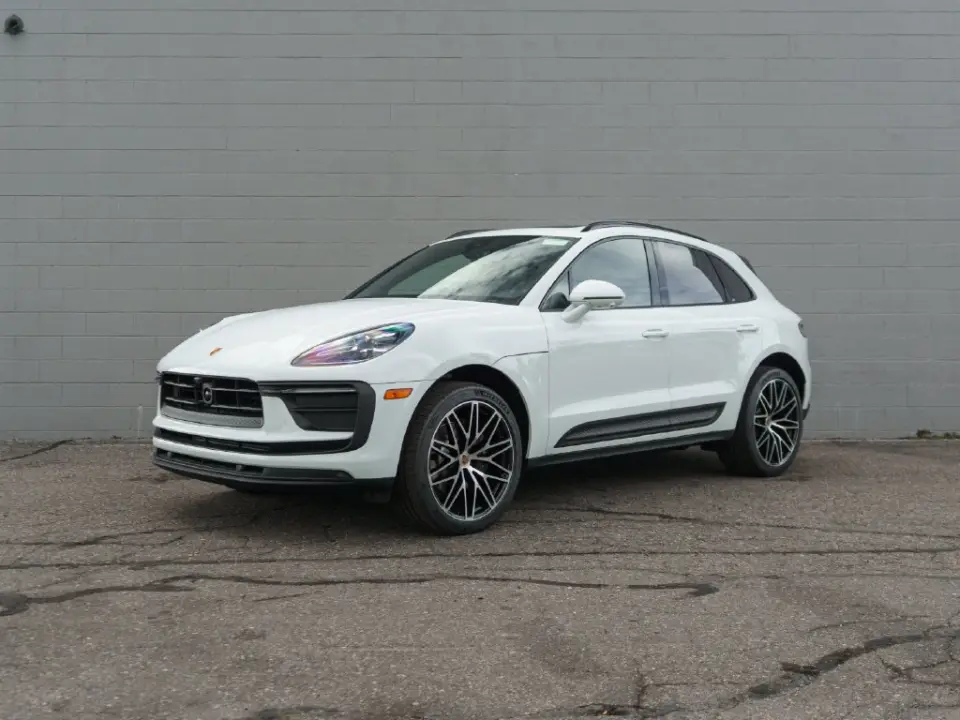 2026 Porsche Macan Base - Photo 7