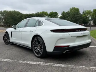 2025 Porsche Panamera Base - Photo 21