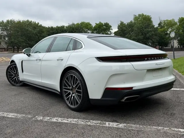 2025 Porsche Panamera Base - Photo 22