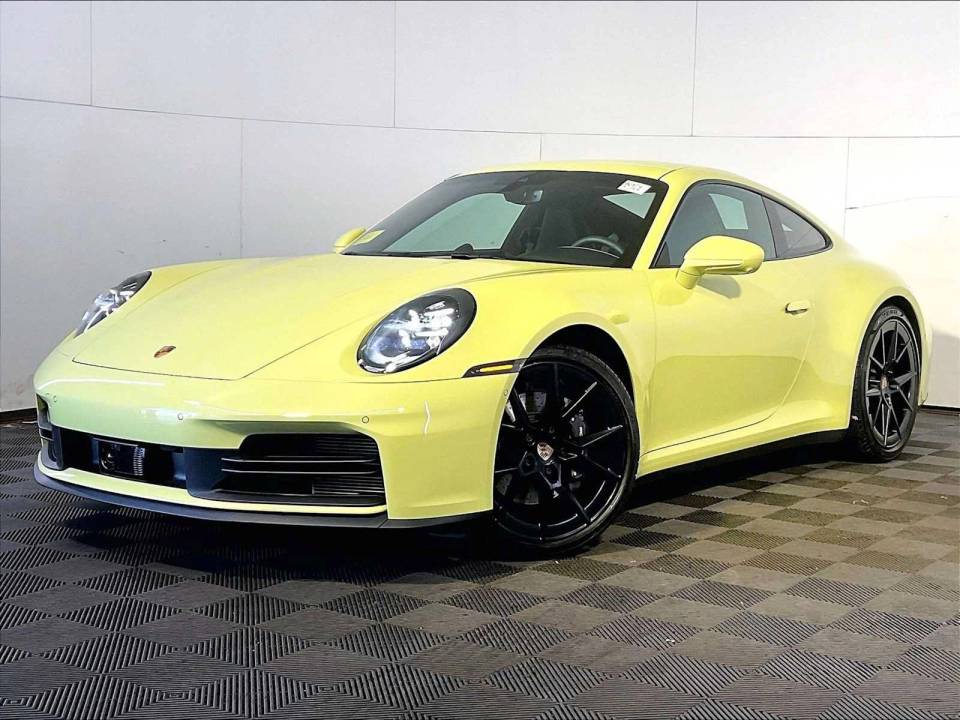 2025 Porsche 911