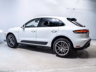 2026 Porsche Macan Base - Photo 9