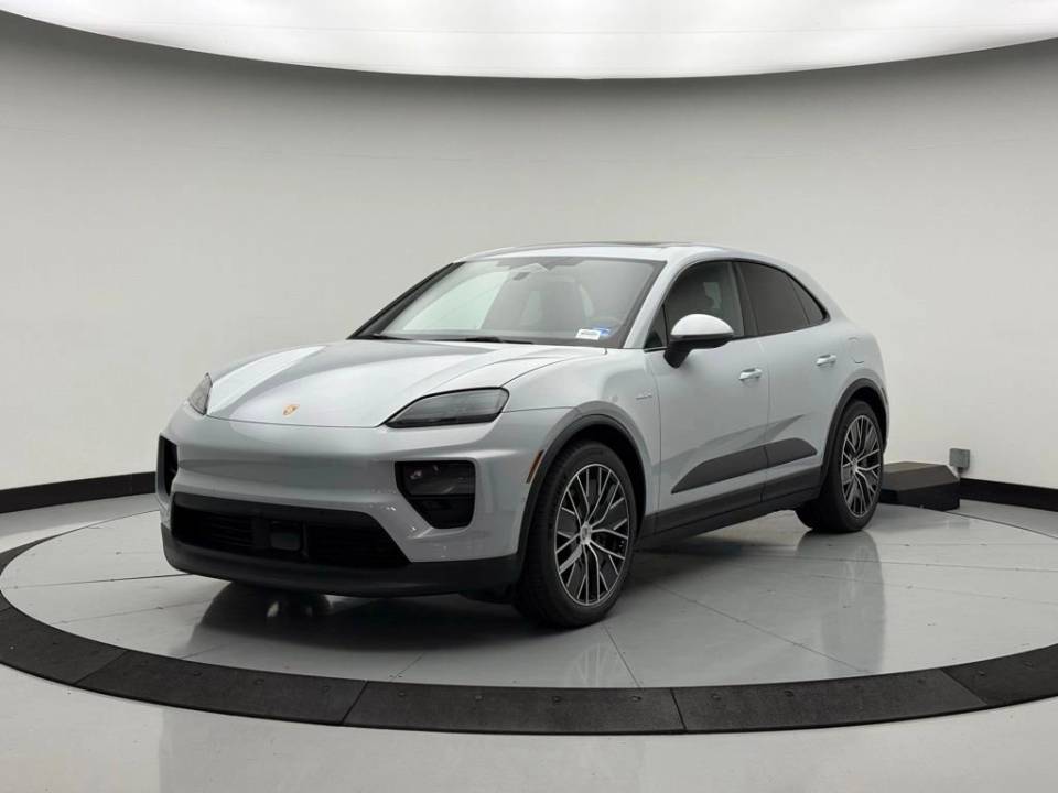 2026 Porsche Macan