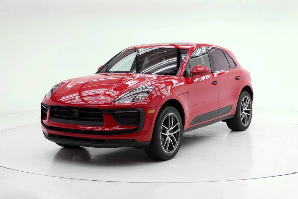 2026 Porsche Macan