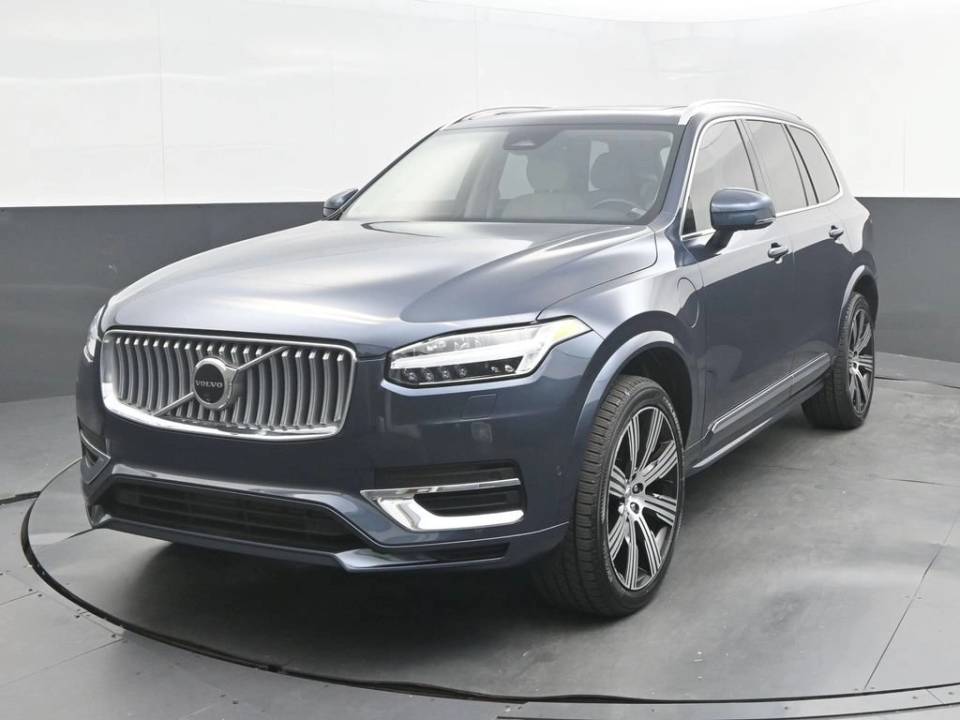 2025 Volvo XC90 Plus