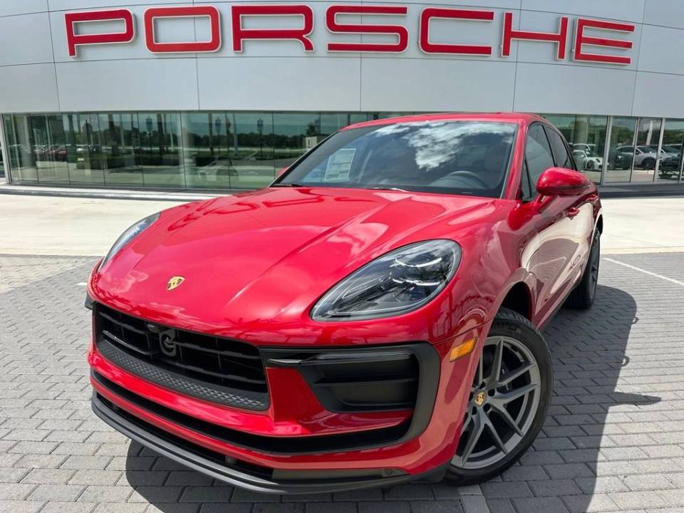 2026 Porsche Macan