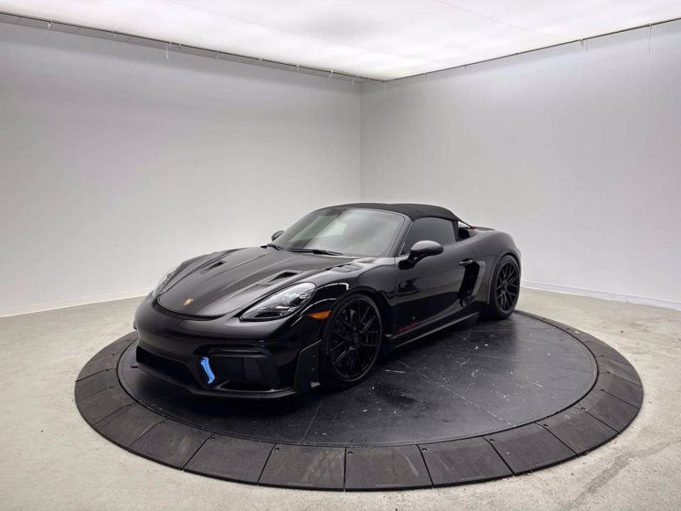 2025 Porsche 718