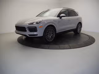 2023 Porsche Cayenne Platinum Edition's photo