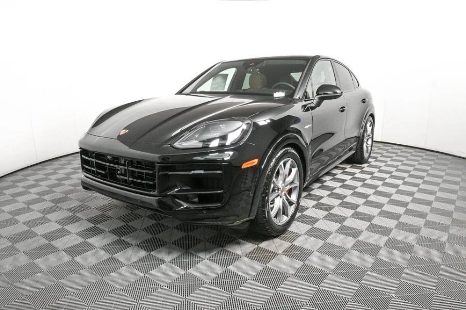 2025 Porsche Cayenne Coup