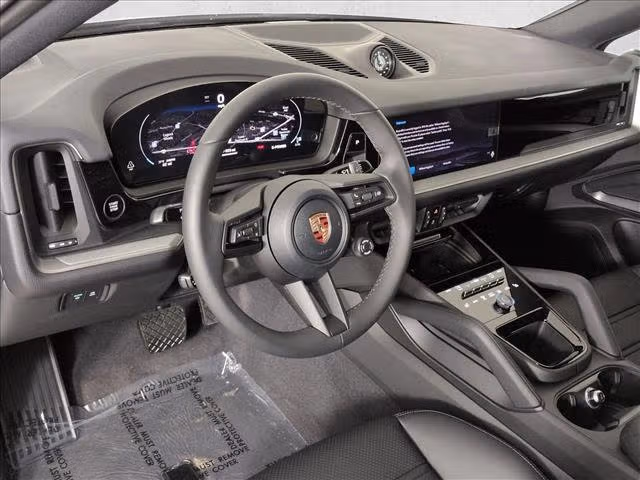 2026 Porsche Cayenne Coup E-Hybrid - Photo 26