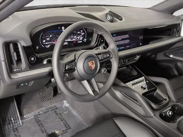 2026 Porsche Cayenne Coup E-Hybrid - Photo 31