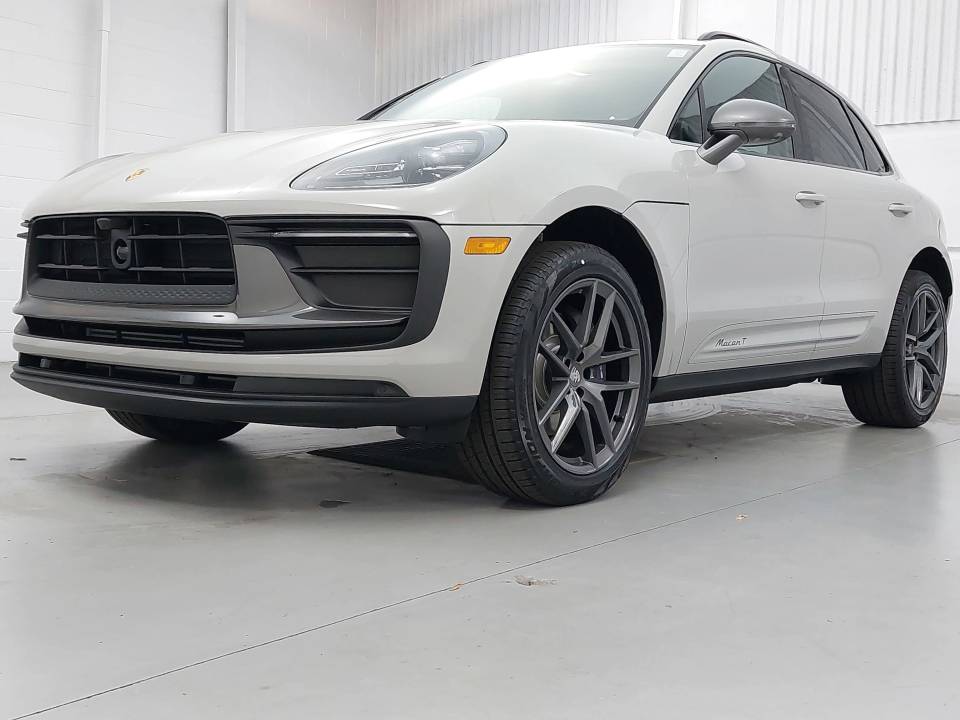 2026 Porsche Macan T