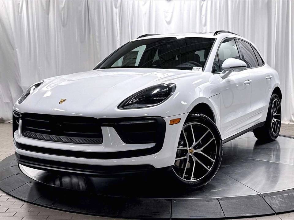 2026 Porsche Macan