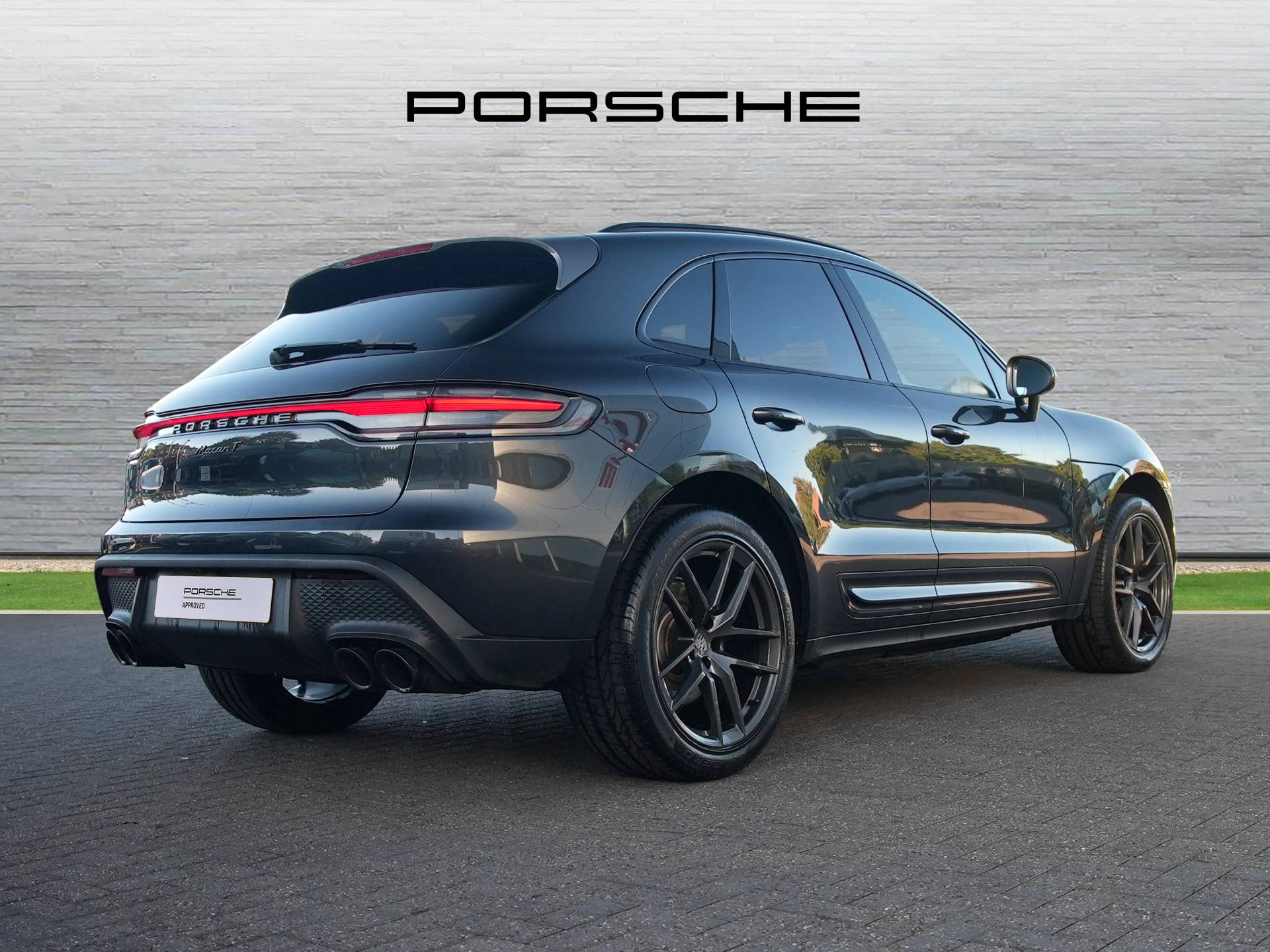Macan T, photo 2 of 41
