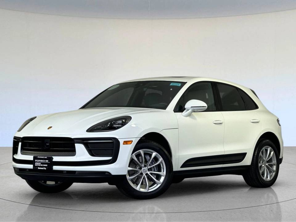 2026 Porsche Macan T