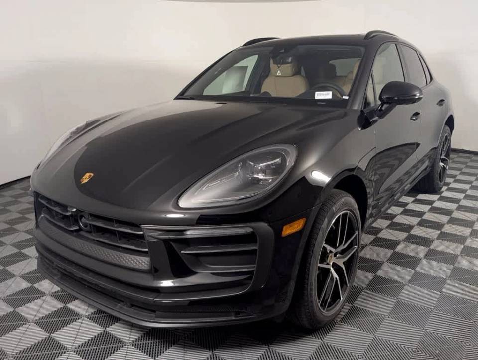 2026 Porsche Macan