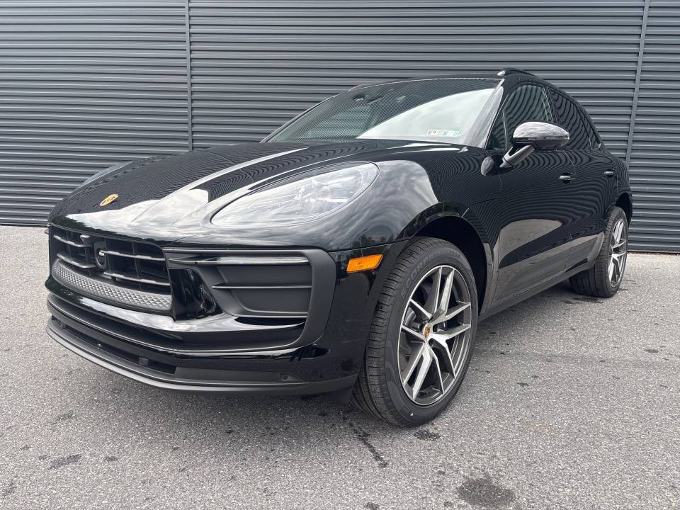 2026 Porsche Macan T