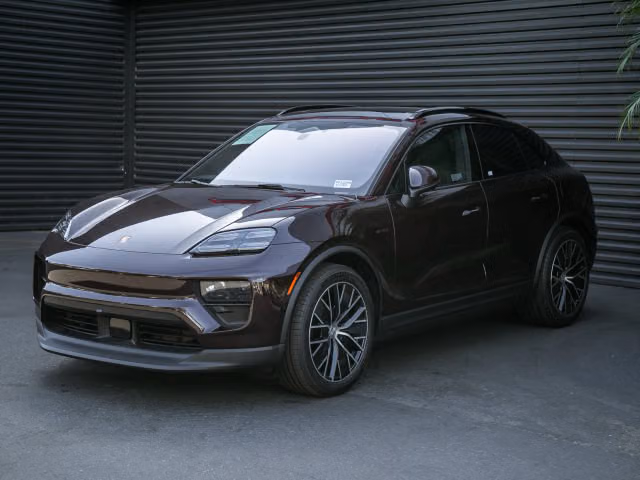 Used 2025 Porsche Macan Base with VIN WP1AA2XA5SL003095 for sale in Hawthorne, CA
