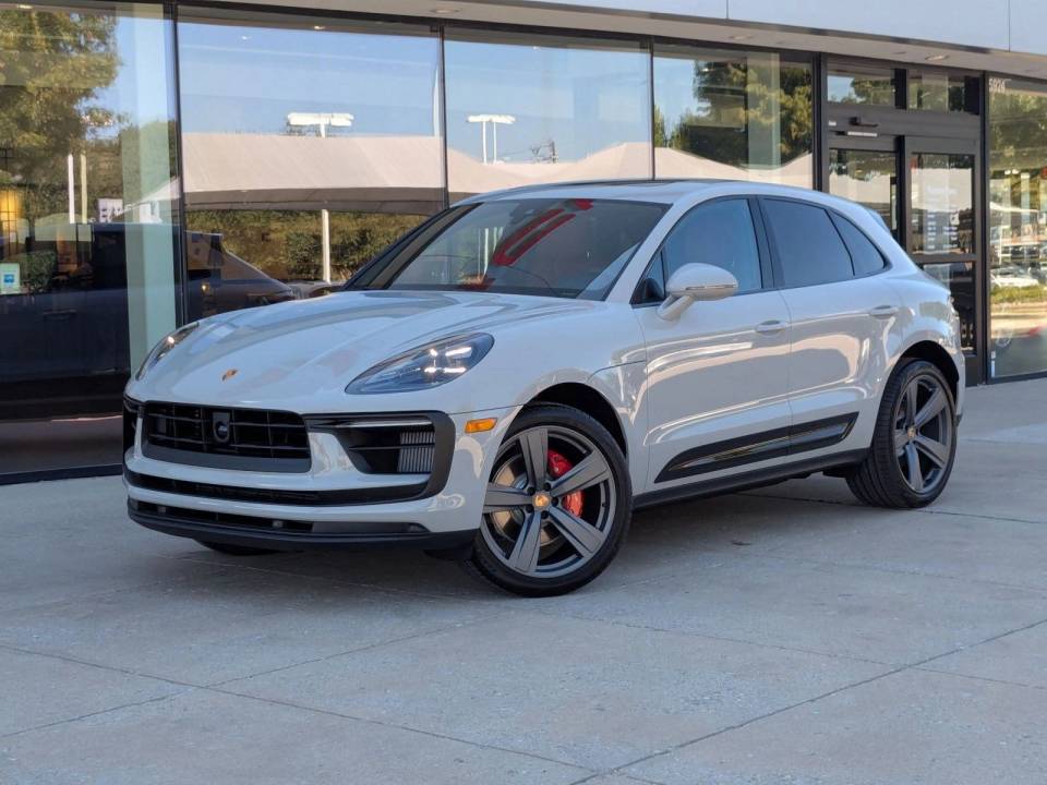 2026 Porsche Macan S