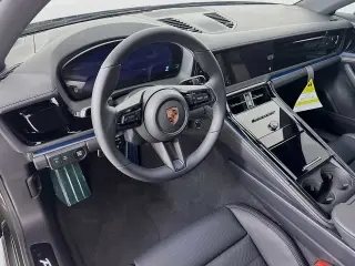 2026 Porsche Panamera Base - Photo 29