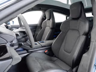 2025 Porsche Taycan GTS - Photo 33