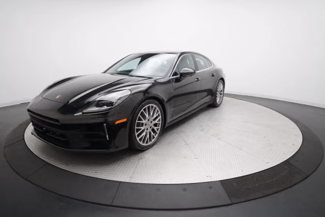 2026 Porsche Panamera Base - Photo 2