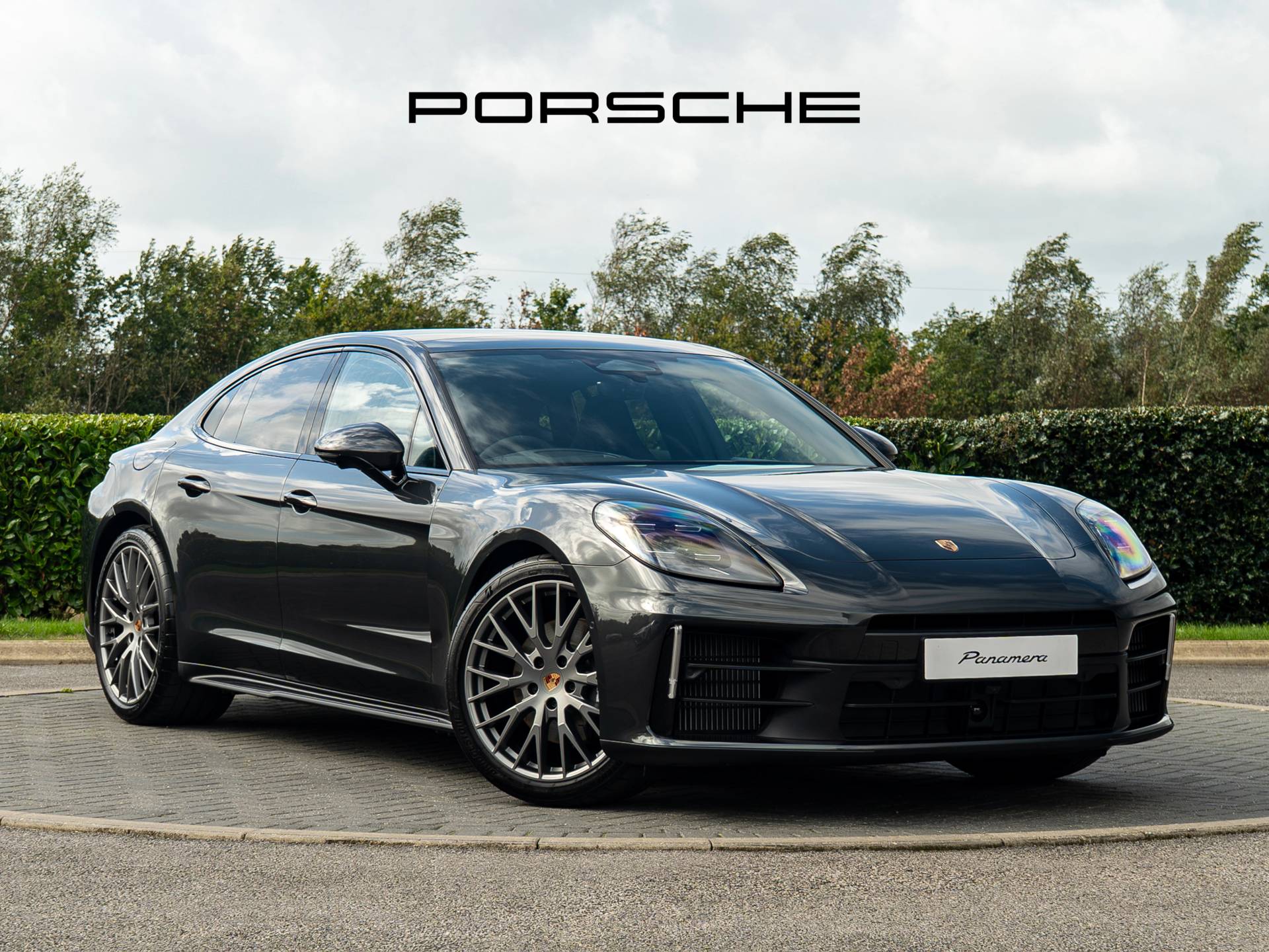 Panamera 4, photo 1 of 45