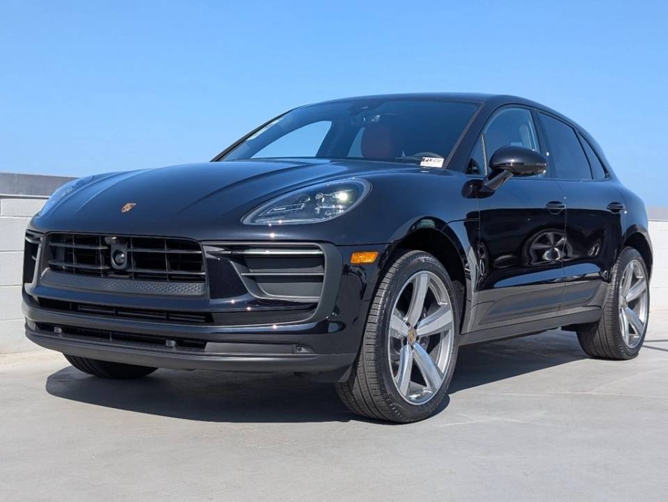 2026 Porsche Macan