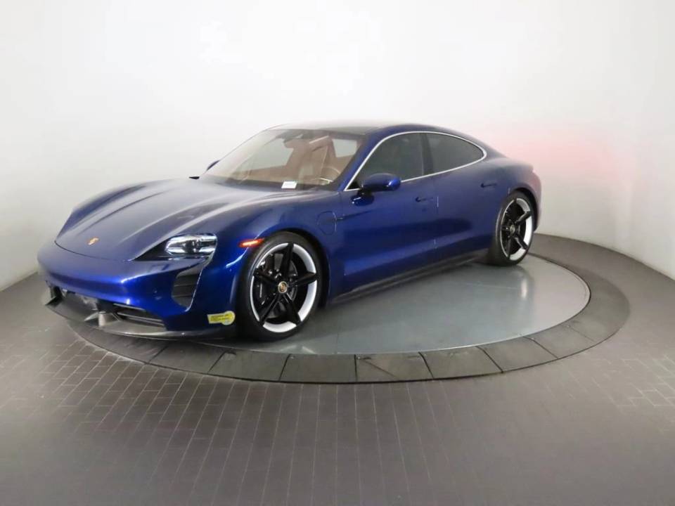 2021 Porsche Taycan Turbo S