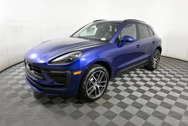 2025 Porsche Macan - Photo 6