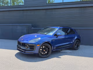 2025 Porsche Macan GTS's photo