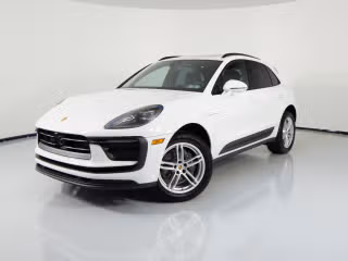2026 Porsche Macan's photo