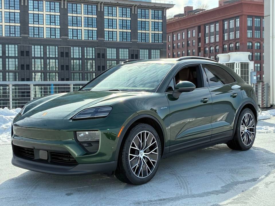 2026 Porsche Macan