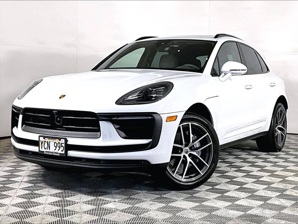 2026 Porsche Macan