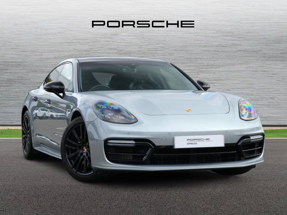 2019 Porsche Panamera