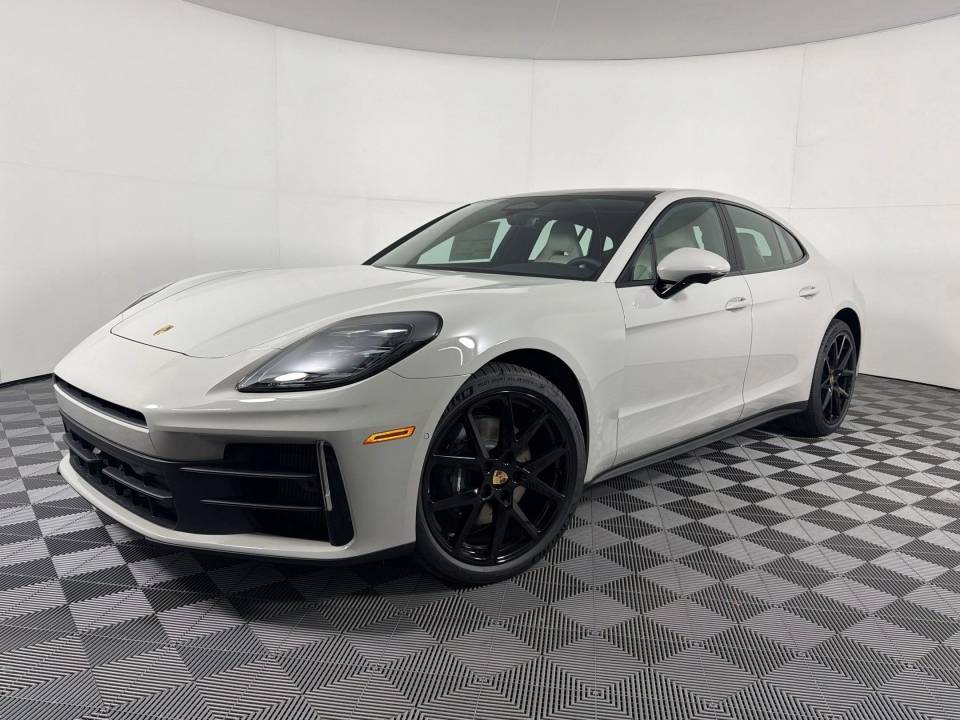 2026 Porsche Panamera