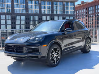 2026 Porsche Cayenne -'s photo