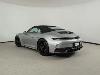 2026 Porsche 911 GTS - Photo 21