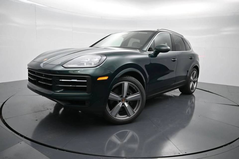 2026 Porsche Cayenne Base