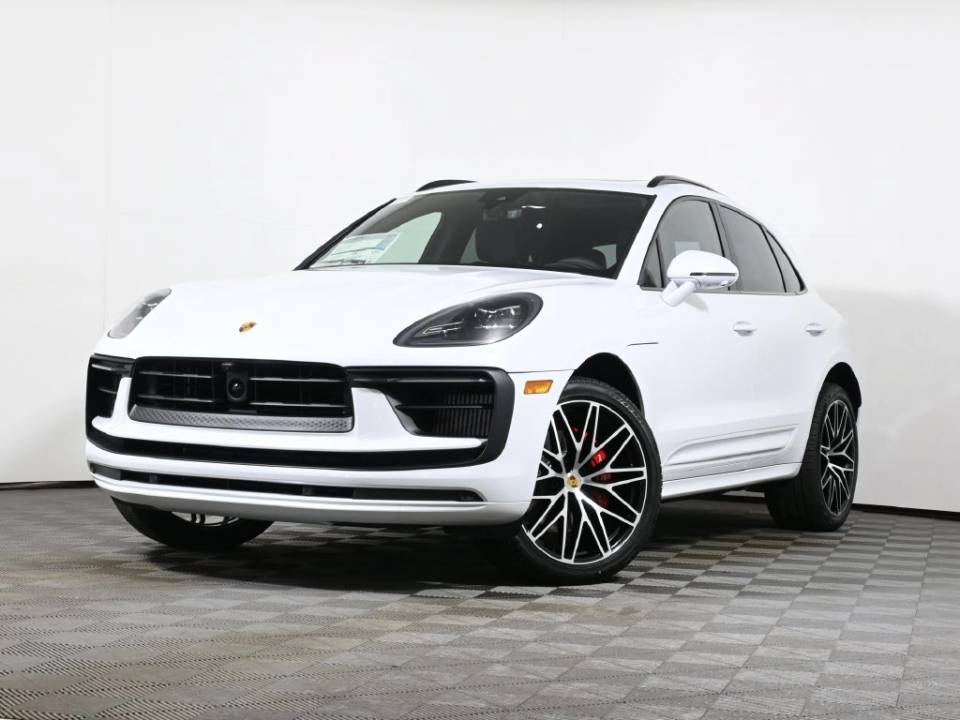 2026 Porsche Macan
