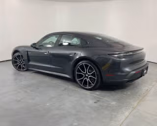 2025 Porsche Taycan Base - Photo 17