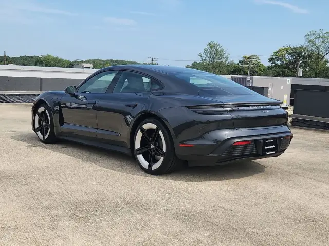 2025 Porsche Taycan Base - Photo 22
