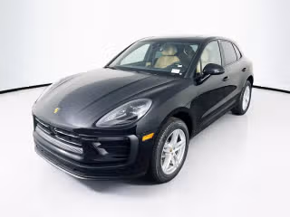 2026 Porsche Macan's photo