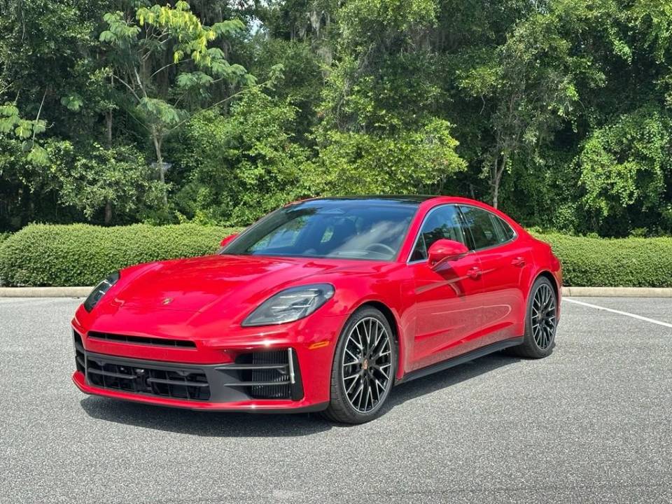 2026 Porsche Panamera