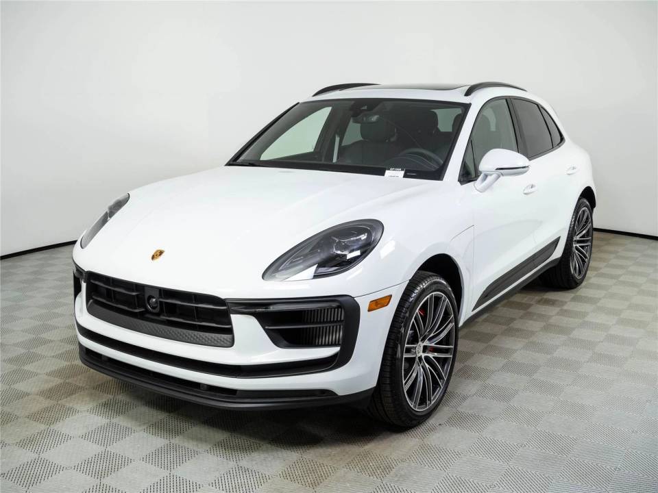 2026 Porsche Macan