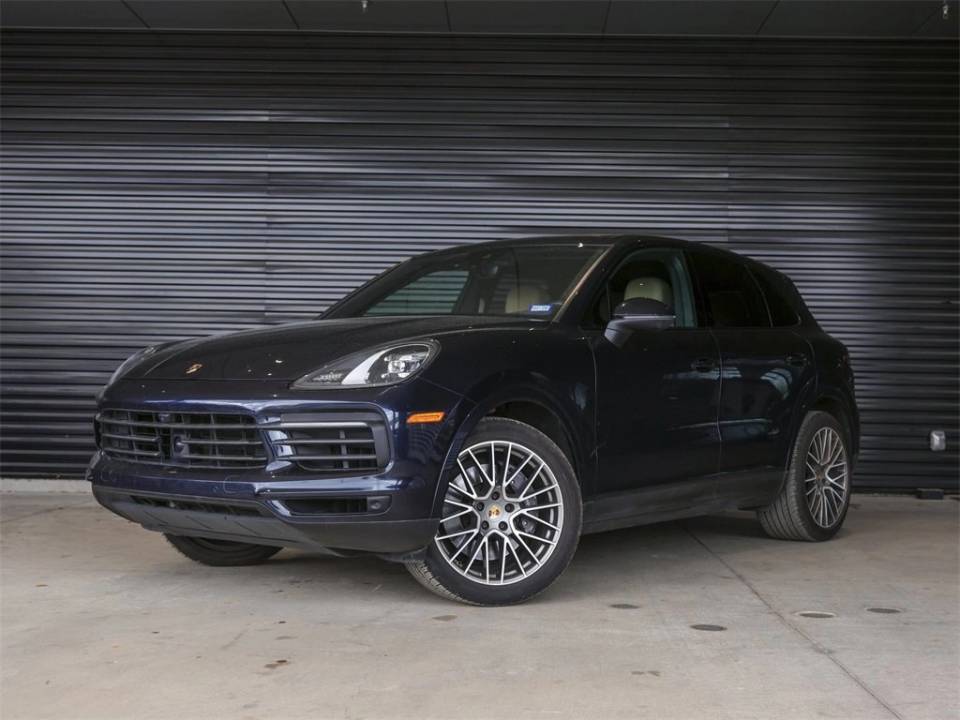 2023 Porsche Cayenne Base