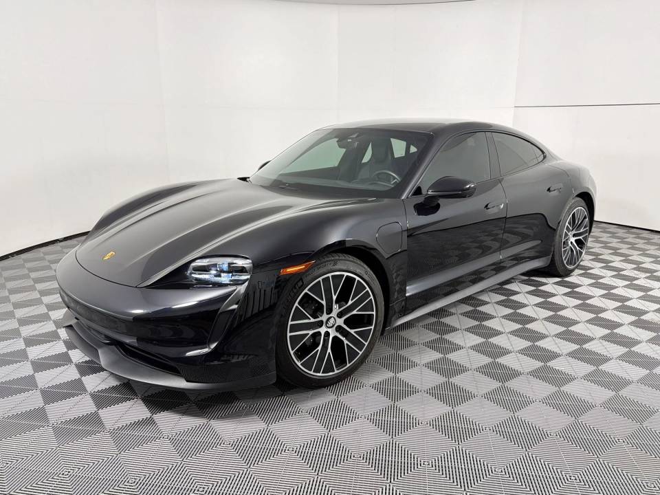 2023 Porsche Taycan