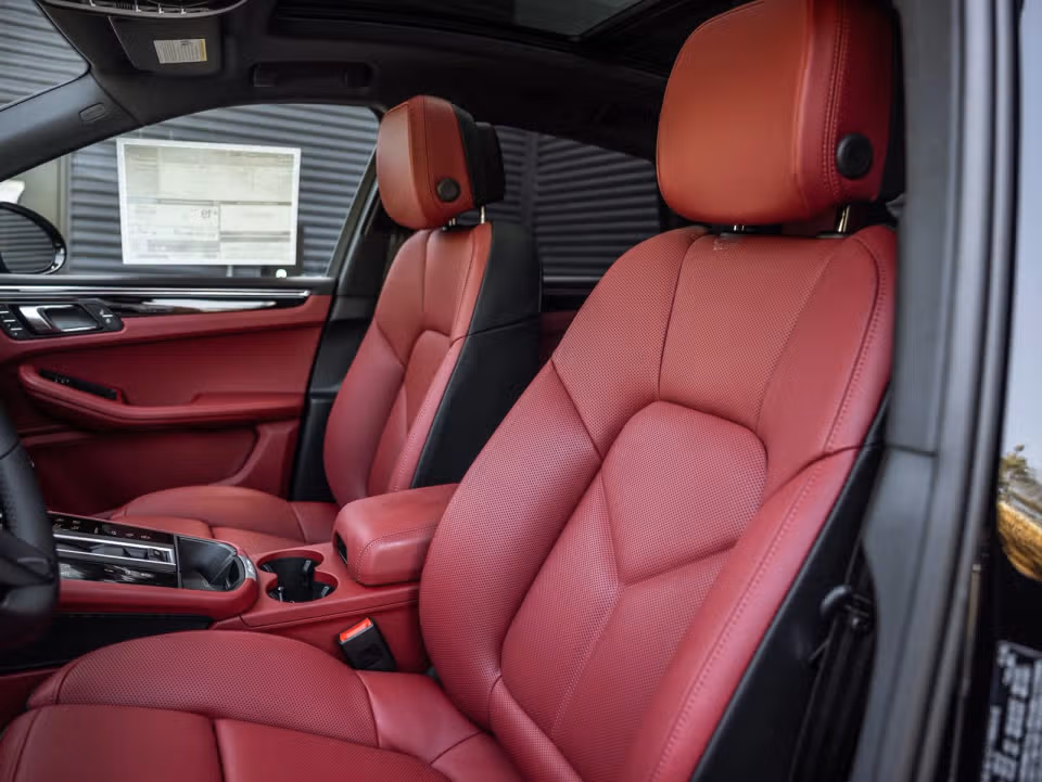 2026 Porsche Macan S - Photo 35