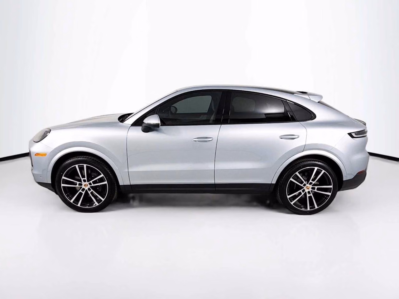 2026 Porsche Cayenne Coupe Base - Photo 12