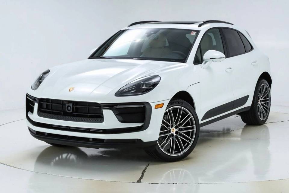 2026 Porsche Macan